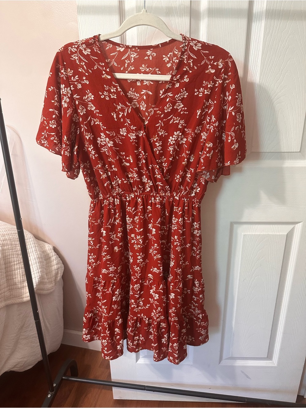 Amazon Women's Rust Red Floral V-Neck Mini Dress